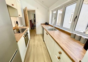 Rye Court Cottage and Annex Central Hemsley