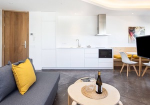 San Andres Suites 1A with jacuzzi