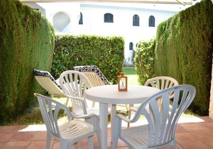 SANT CARLES 3 Amazing apartment with garden and pool.