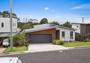 Sapphire Shores - Stunning coastal home -2+ nights