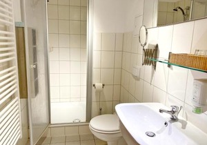 Sassnitz - Seaside Appartements Seaside Appartements, "Black-White"