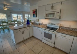 Sea Glass | 1499 ft from the beach | Private Pool, Hot Tub | Duck