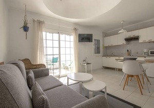 Sea View 8, first floor