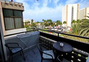 Sea view apartment in the center of Las Americas