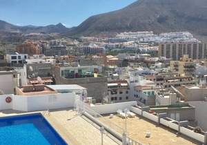 Sea view apartment / large balcony