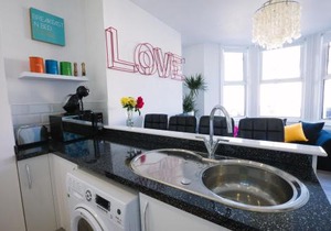 Sea View Sanctuary Apartment!