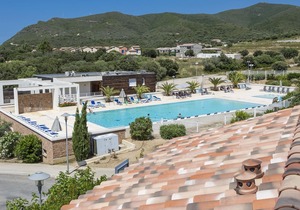 Sea-View summer-decorated holiday home in Northern Corsica