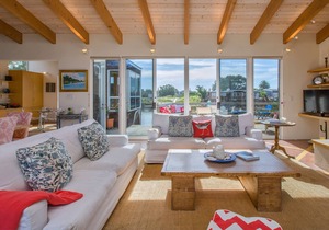 Seadrift Lagoon Retreat