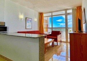 Seaview Friendly Holiday Home 4