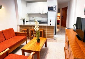 Seaview Friendly Holiday Home 1