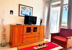 Seaview Friendly Holiday Home 8