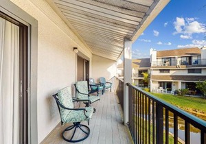 Seawinds Oceanfront Condo