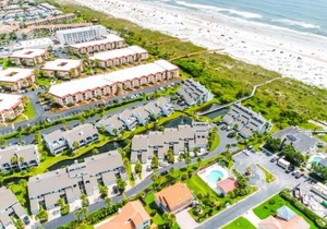 Seawinds Oceanfront Condo