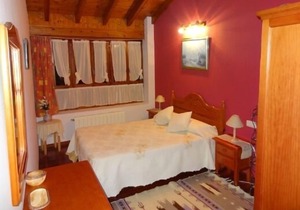 Self catering El Nozal,Los Ablanos,El Acebo y Alloros I y II for 4 people