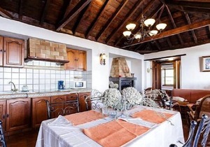 Self catering Tres Pinos, Lina Medina y Anastasio for 6 people