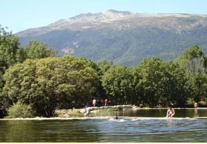 Self catering Valle de El Paular for 6 people