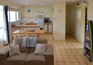 Self-Contained Family Unit | Comfortable, Budget-Friendly Stay in Marion Bay