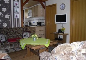 Semi-detached holiday home with terrace