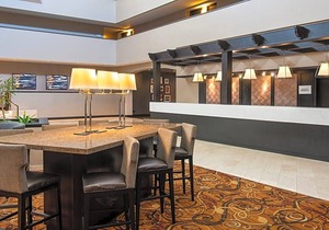 Sheraton Minneapolis West Hotel