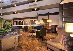 Sheraton Minneapolis West Hotel