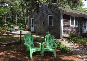 Short walk to Campground Beach or private bay access! New Interior!