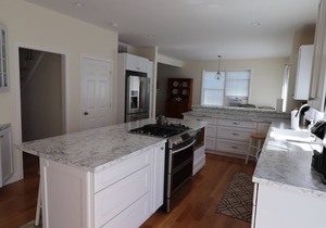 Short walk to Sesuit Harbor