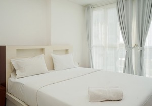 Simply Modern Studio Casa de Parco Apartment
