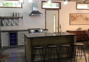 Skaneateles direct lakefront 3 bedroom cabin with 1 bedroom guest cabin