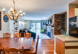 Ski-In/Out & Golf Condo w/A/C at Holiday Valley!