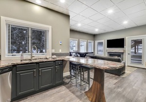 Ski-In/Out | Radiant Heated Bathrooms | Ski Boot/Glove Warmer | Gas Fireplace