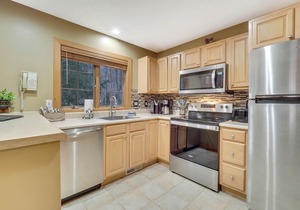 Ski in/Ski out | Upper Level | Disciples 8 Chairlift | Sleeps 10 | Fireplace