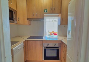 Skol 933 - Fantastic 2-Bedroom Apartment with 9th Floor Sea Views