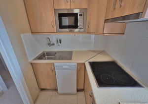 Skol 933 - Fantastic 2-Bedroom Apartment with 9th Floor Sea Views