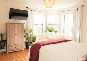 Skolfield Inn | Parking | Self-check-in | Garden 2