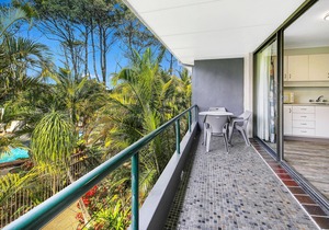 Smugglers On The Beach 1 Bedroom Apartment
