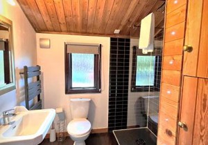 Snowdrop 10-Hot Tub-Woodlandlodges-St Clears-Pembrokeshire