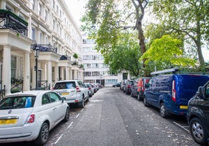 Sophisicated Knightsbridge 1BR Duplex, nr. Hyde Park, by Blueground