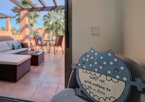 Sotoserena Tropical design and tropical garden apartment -sleeps 4-Gym,Sauna, Pools