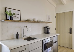 South Lake Chalet #2-Modern Boutique Suite-Minutes to Heavenly & Lake Tahoe