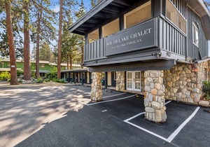 South Lake Chalet #2-Modern Boutique Suite-Minutes to Heavenly & Lake Tahoe
