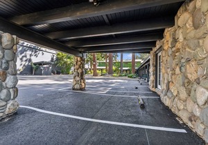 South Lake Chalet #9-New Boutique Suite-Minutes to Heavenly & Lake Tahoe