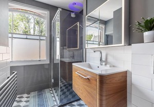 Spacious 2 Bed House, Sleeps 6 nr Kennington
