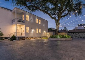 Spacious 2BR in Prime Garden District Location w Pool