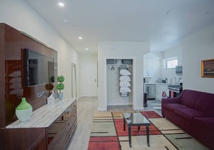 Spacious 500 sqft Studio with Balboa Park View