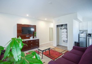 Spacious 500 sqft Studio with Balboa Park View