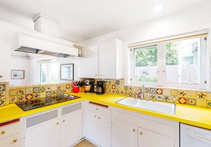 Spacious and Charming Saint Malo Beach Retreat with tons of amenities