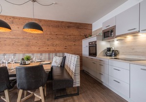 Spacious and very nice flat, very centrally located