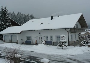 Spacious, comfortable * Spruce vacation apartment with two bedrooms