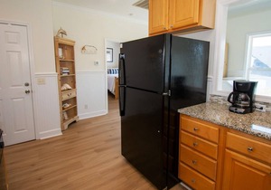 Spacious Family Home with Golf Course Views - Steps from Dining and Beach