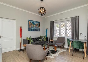 Spacious Guest Apartment in Rondebosch